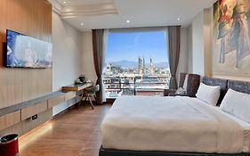 Lakhey Hotel