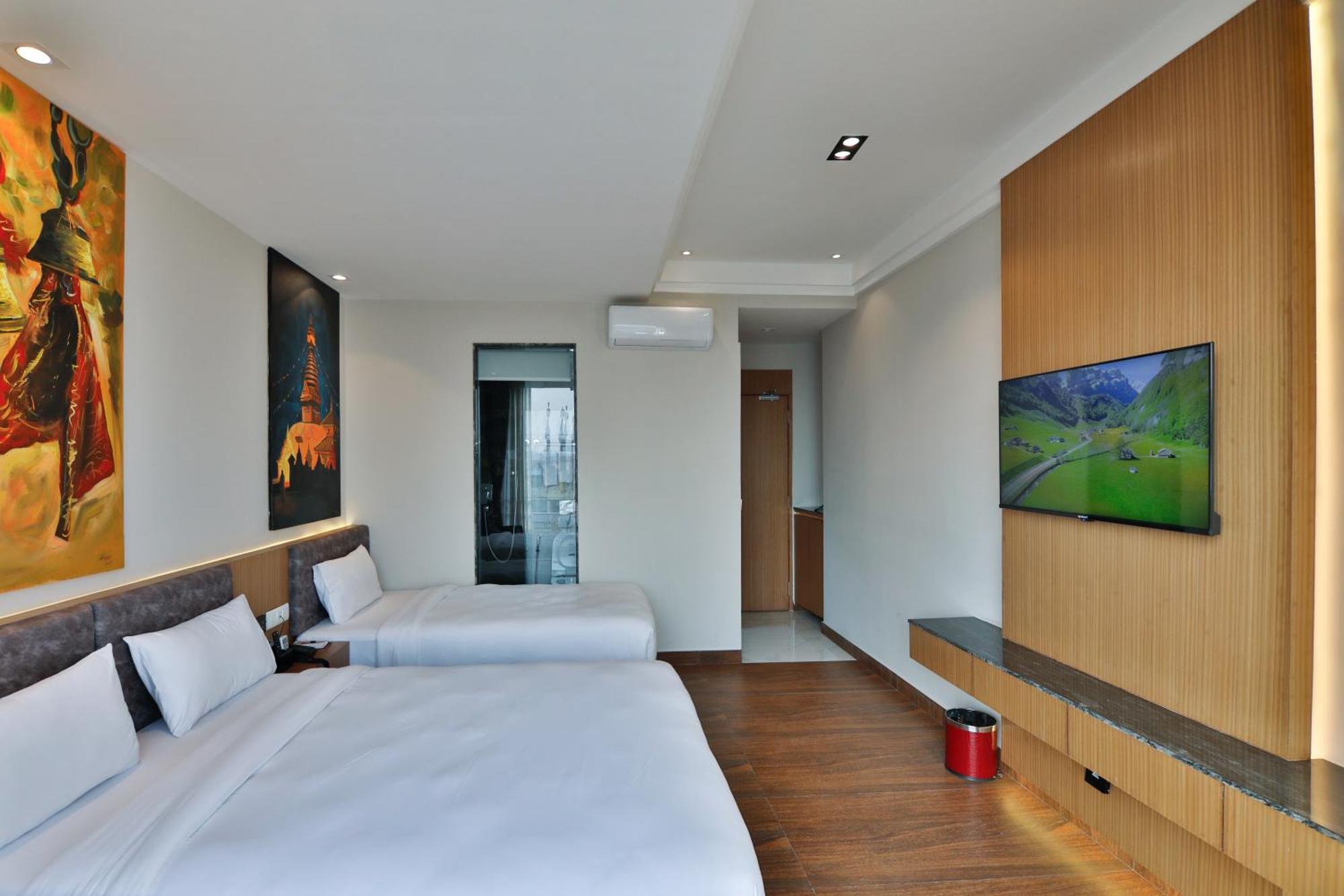 Lakhey Hotel Kathmandu Exterior photo